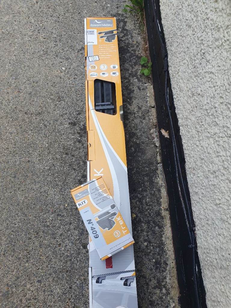  brand new  green valley smart mobility trek  roof bars 112cm in length, 