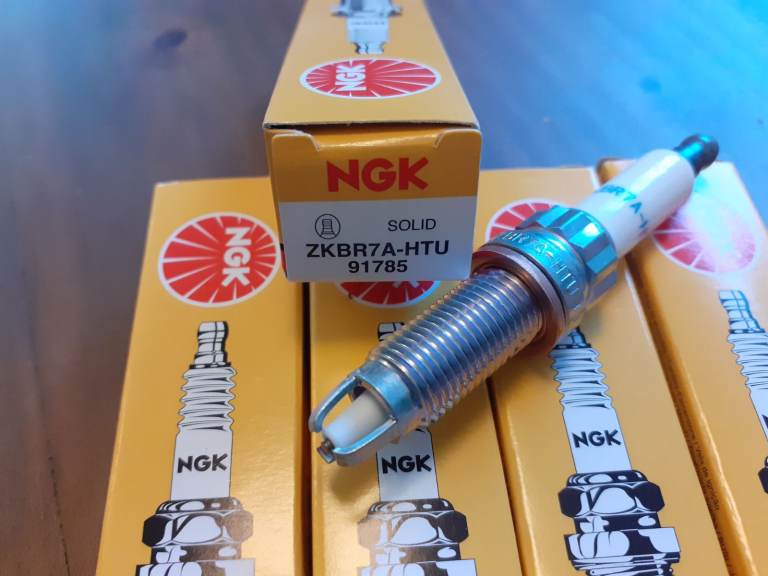 Spark plugs NGK ZKBTA7A-HTU 91785