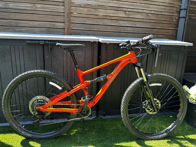 Pinnacle Photon Full Suspension MTB 29”wheels