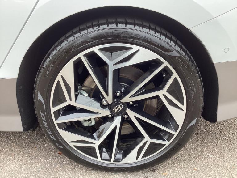 2025 Hyundai IONIQ 6 168kW Ultimate 77kWh 4dr Auto Saloon Electric Automatic