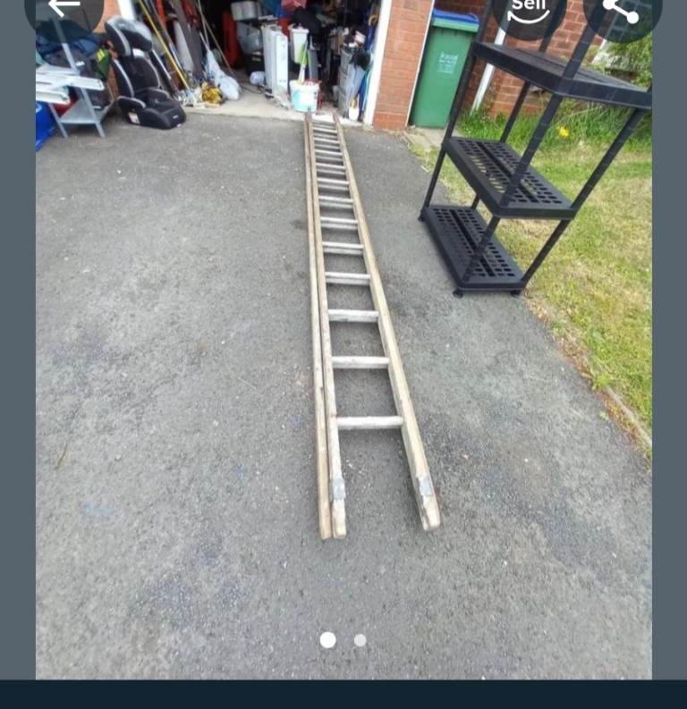 24ft Wooden ladder