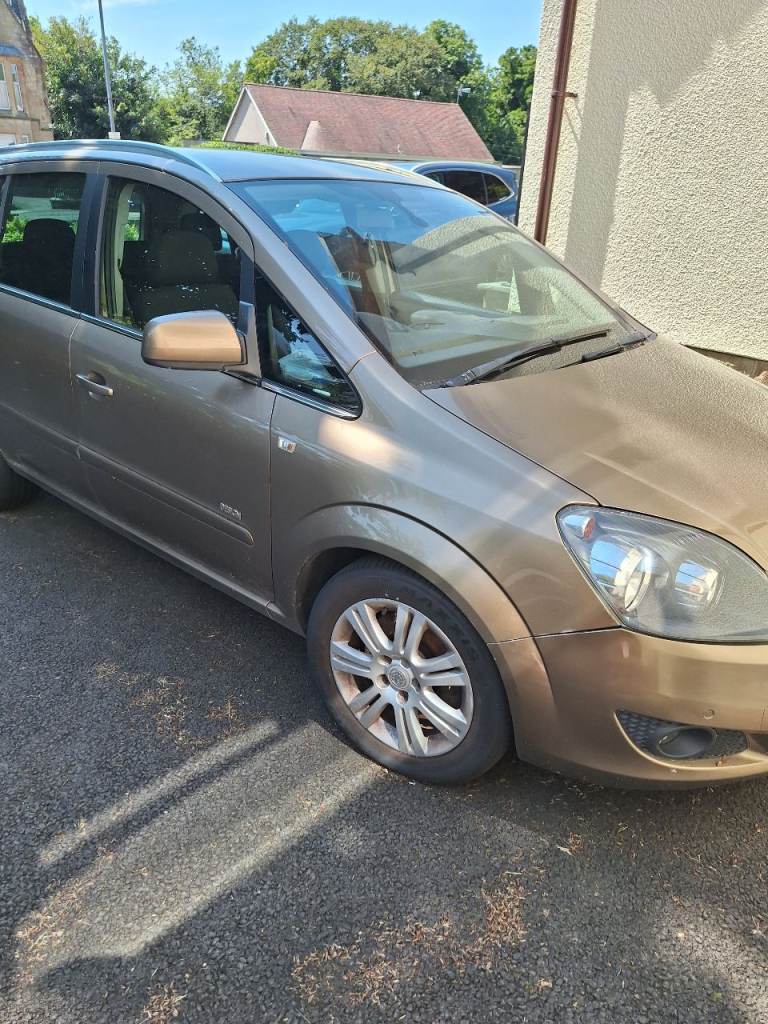 Vauxhall, ZAFIRA, MPV, 2013, Manual, 1686 (cc), 5 doors