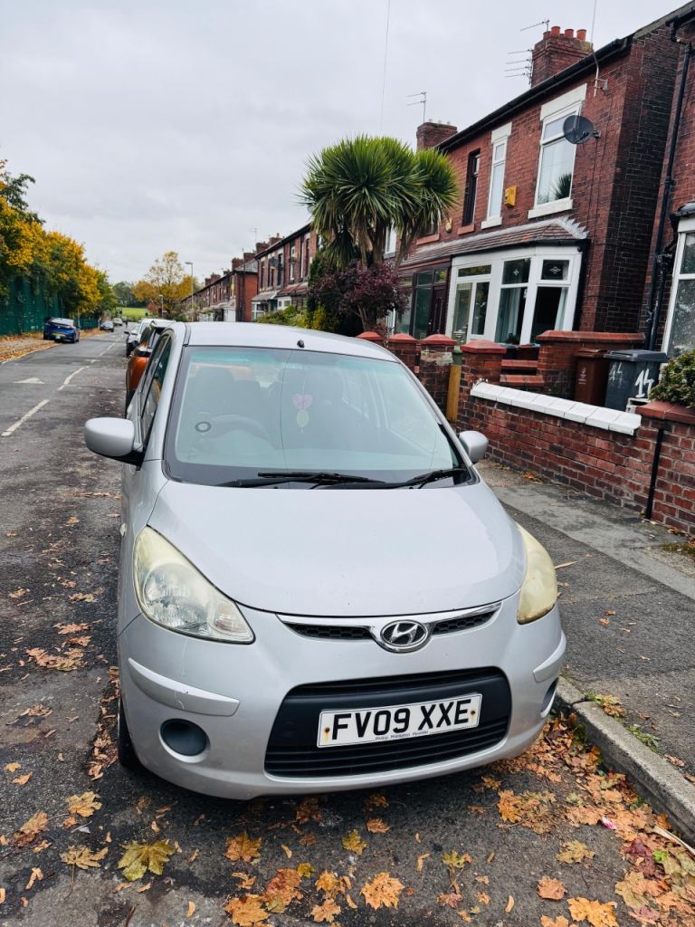 Hyundai, I10, Hatchback, 2009, Manual, 1086 (cc), 5 doors