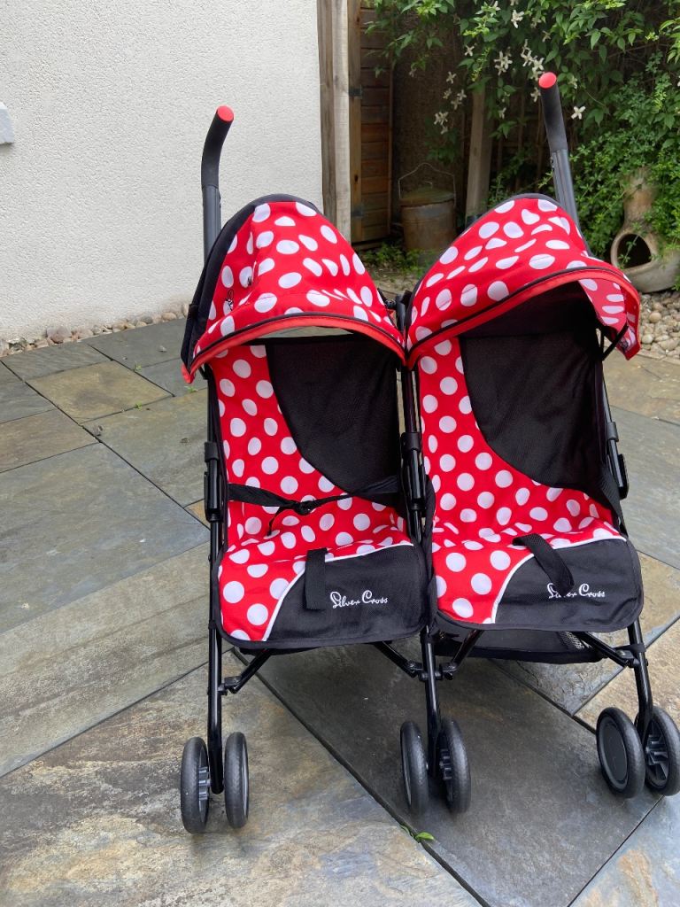 Silver Cross double dolls’ buggy/stroller/puschair