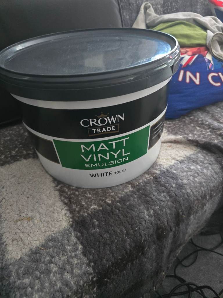 10 litre whote matt vinyl 