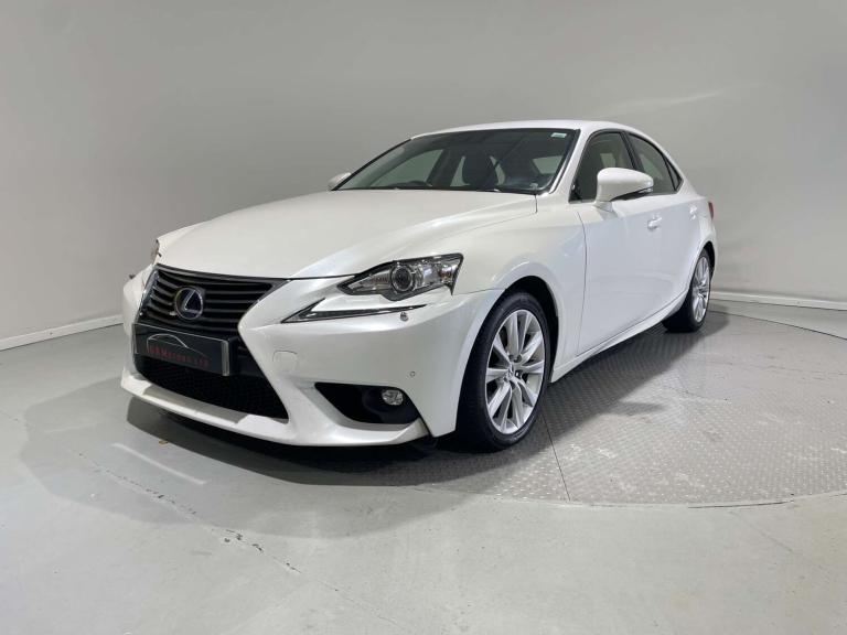 2016 Lexus IS 2.5 IS 300h Advance CVT 4dr Saloon Hybrid Automatic
