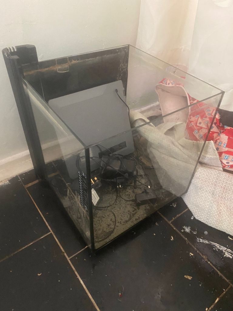 60 litter tank