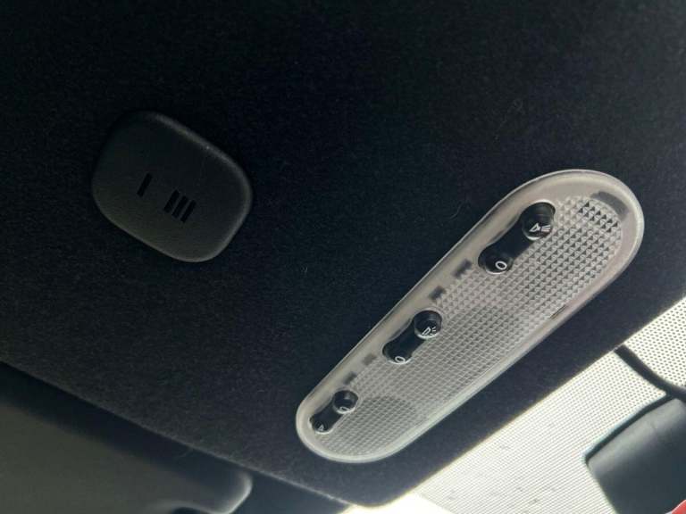 2017 Nissan Juke 1.2 DIG-T N-Connecta SUV 5dr Petrol Manual Euro 6 (s/s) (115 ps) SUV PETROL Manual