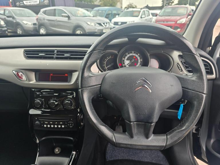 2017 Citroen C3 1.2 PureTech Edition Euro 6 5dr HATCHBACK Petrol Manual