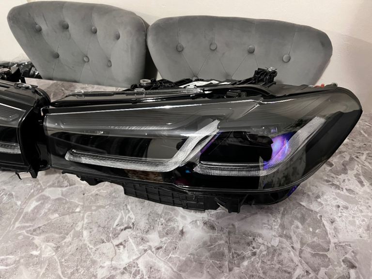 Bmw 5 series G30 lci left headlight shadow edition 