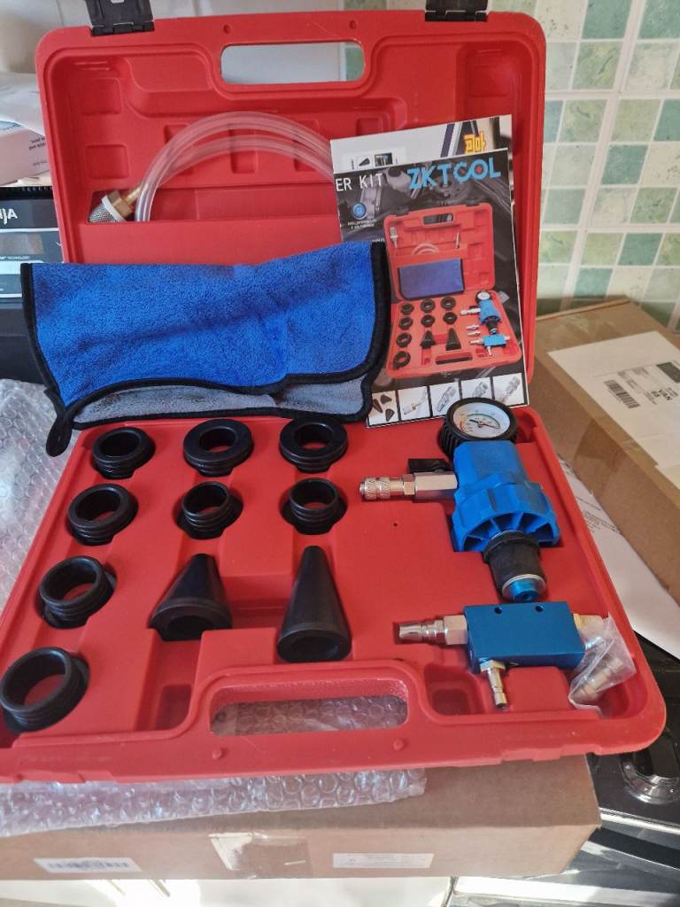 Brand new 16PCS Radiator Cooling System kit