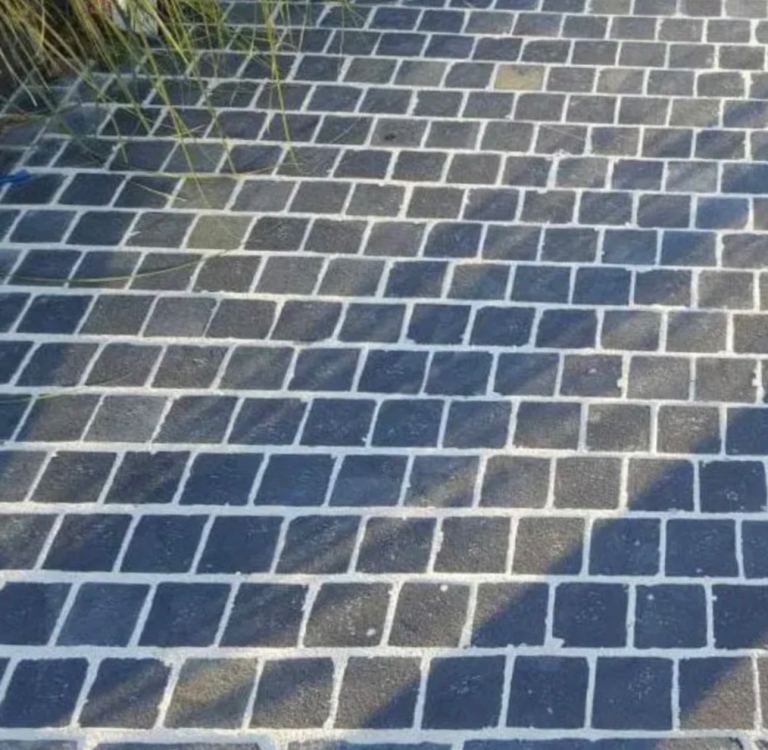 Pallet load  of Grey Stone Garden Paving Bricks
