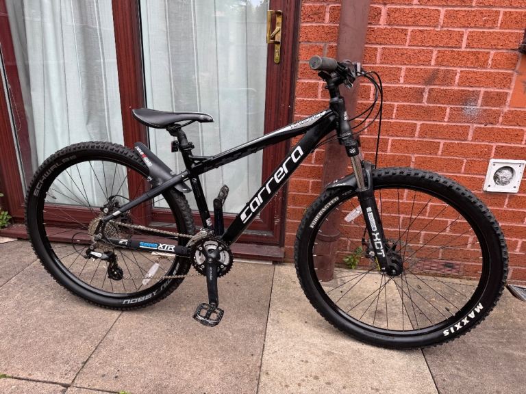 Carrera Bike For Teenagers Boys / Girls. Frame Size Small 