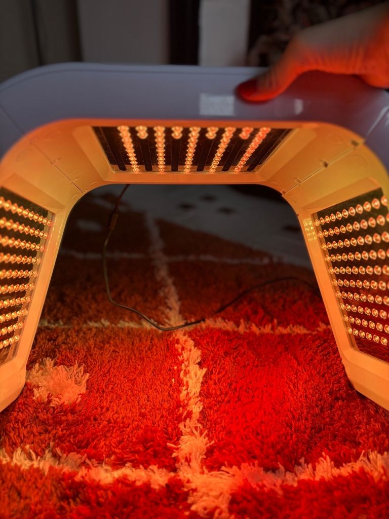 Salon Red Light Therapy Device - O'melon OMEGA Light LED Mask – As Good ...