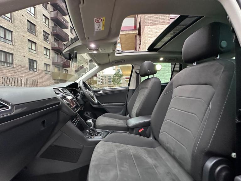 2023 Volkswagen Tiguan 1.4 TSI 13kWh Elegance DSG Euro 6 (s/s) 5dr ESTATE Petrol/Electric Hybrid ...