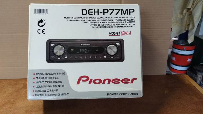 PIONEER DEH-P77MP RADIO,CD,MP3. NOT BEEN FITTED AND STILL HAS BOX.