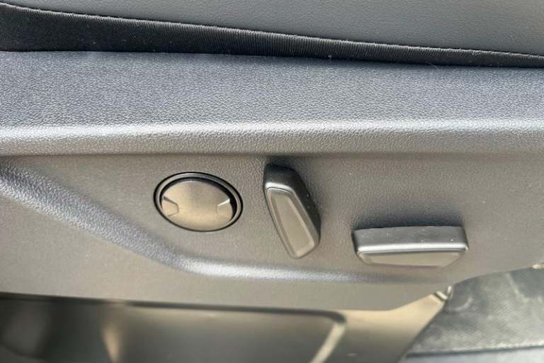 2024 Ford E-Transit 320 Sport AUTO L1 SWB RWD 160kW 65kWh Low Roof Automatic Panel Van Electric A...