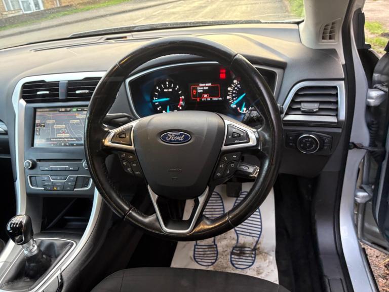 2015 Ford Mondeo 2.0 TDCi ECOnetic Zetec Euro 6 (s/s) 5dr Diesel