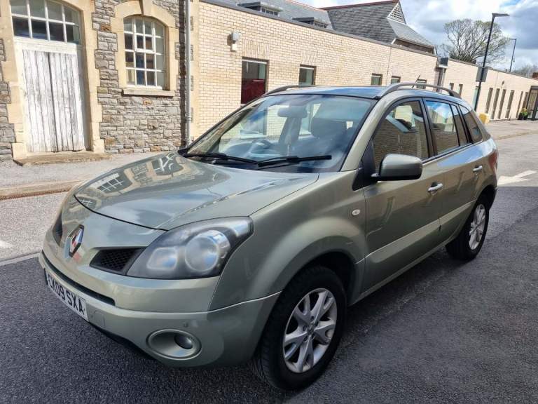 Renault, KOLEOS, Estate, 2009, Manual, 1995 (cc), 5 doors