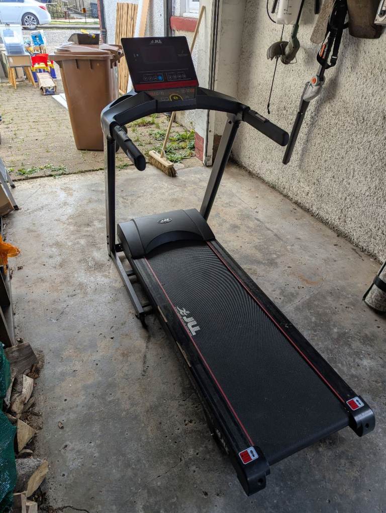 JLL T450 Folding Treadmill – £200 – Edinburgh