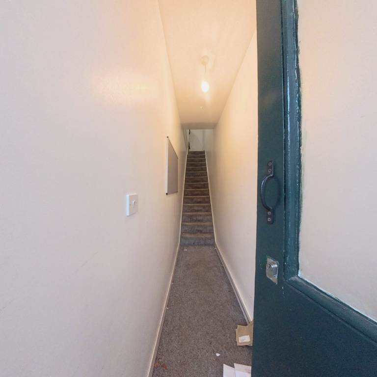 2 bedroom house in Beautiful Two-Bedroom Flat for Sale â E12
