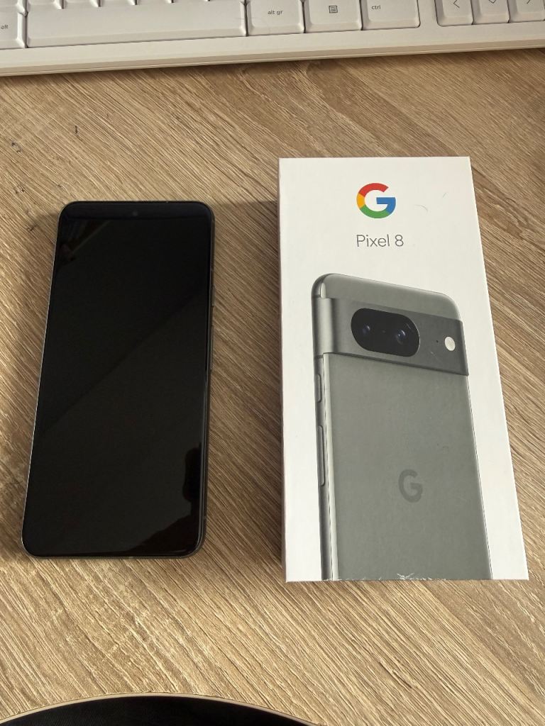 Google Pixel 8 128GB - Grey, Unlocked, As Good As New