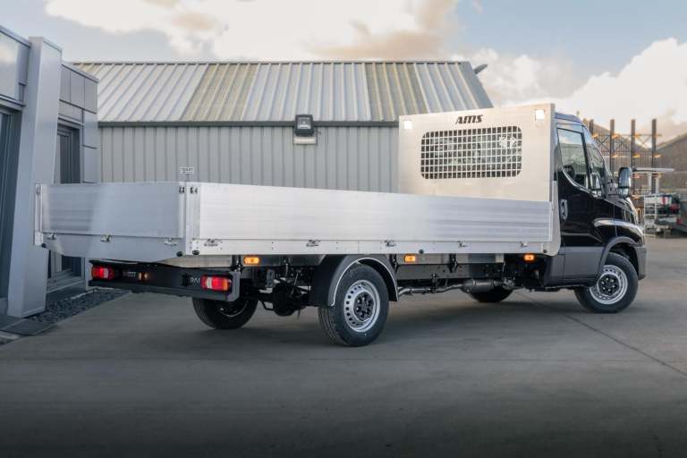 2025 IVECO DAILY 140BHP BUS. PACK DROPSIDE BRAND NEW 