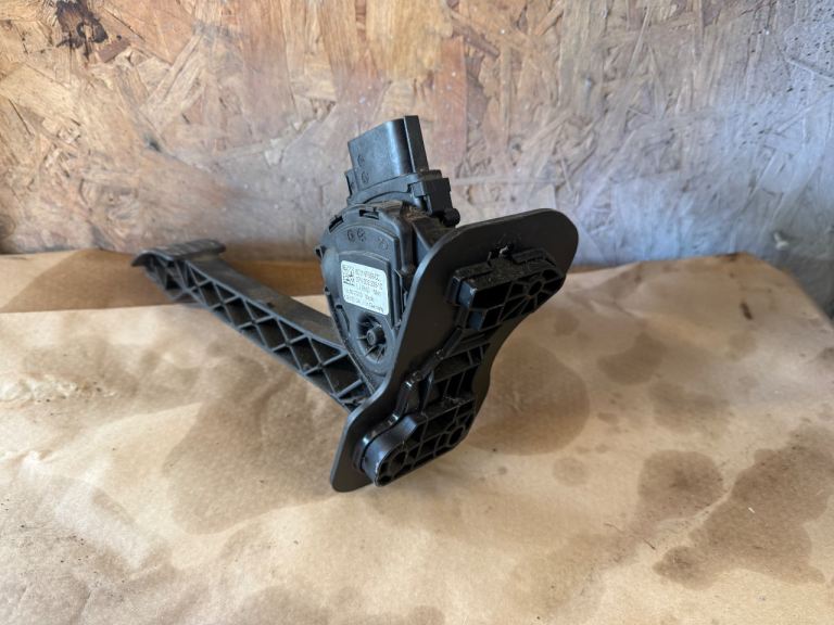 Ford Transit MK7 Accelerator pedal 2006-2014