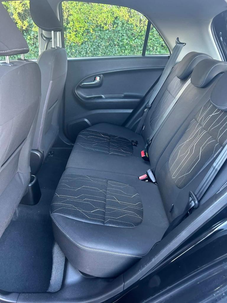 2012 Kia Picanto 1.0 2 5dr HATCHBACK Petrol Manual