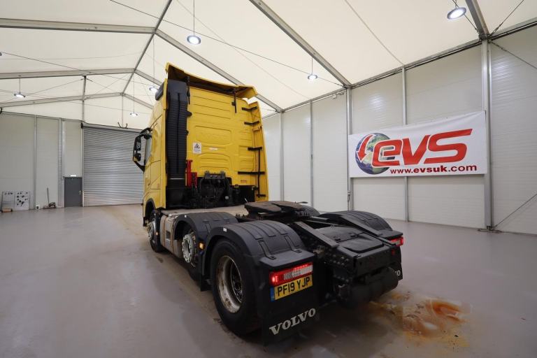 2019 (19 PLATE) Volvo FH460 6x2 Euro 6 Tractor Units