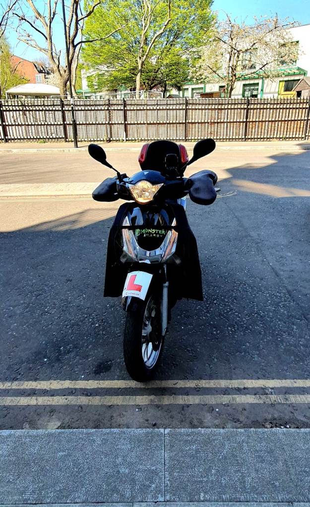 Honda SH 125 scooter same as pcx forza nmax