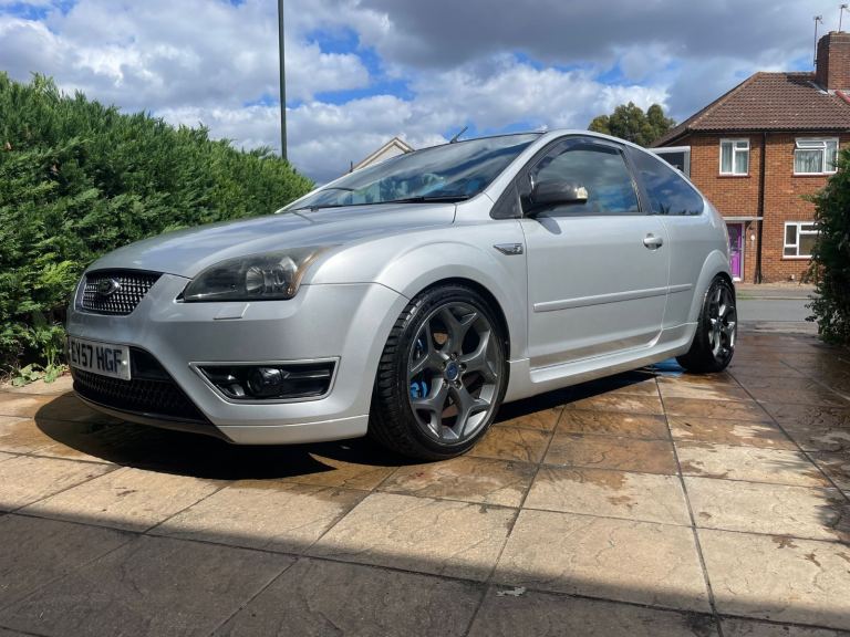 Ford, FOCUS, Hatchback, 2007, Manual, 2522 (cc), 3 doors