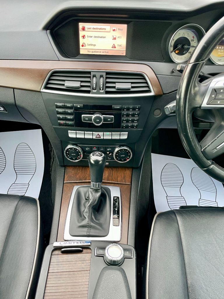*AUTOMATIC* 2011 MERCEDES C250 ELEGANCE BLUEEFFICIENCY 7G-TRONIC 1.8 PETROL SALOON.
