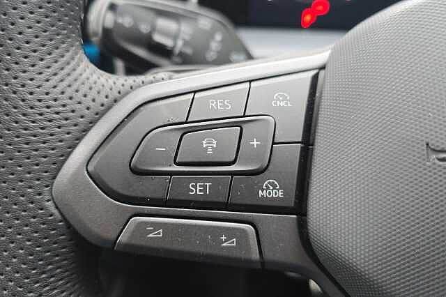 2025 Volkswagen Touran 1.5 eTSI R-Line 5dr DSG7 [7 Seat] + 20' YORK BLACK ALLOYS + BLACK STYLING ...