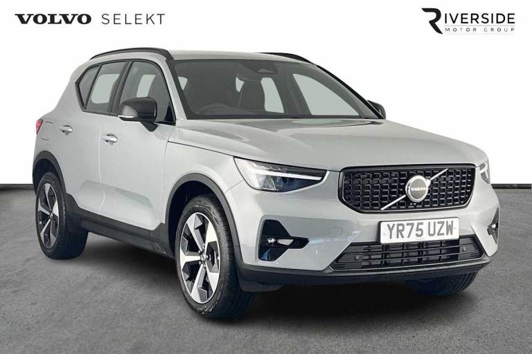 2025 Volvo XC40 Plus, B3 Mild hybrid, Petrol, Dark (Park Camera:Heated seats) Estate Petrol Autom...