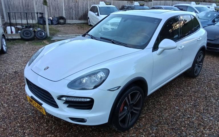  Porsche Cayenne 4.8T V8 Turbo SUV 5dr Petrol TiptronicS 4WD Euro 5 (s/s) (500 ps) Petrol Automatic