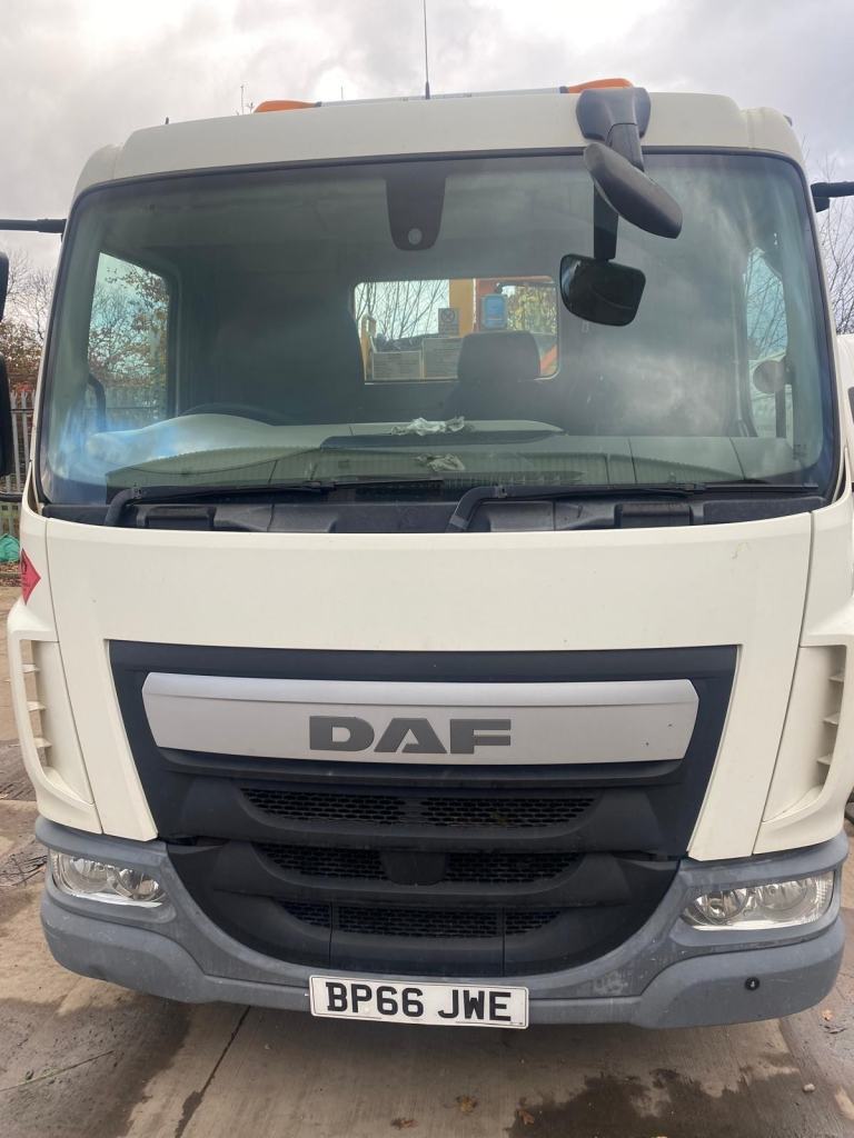 DAF TRUCKS LF
