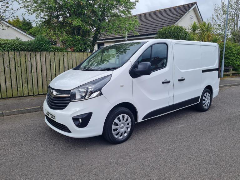 Year 2019 No Vat Totally Outstanding 2019 Vauxhall Vivaro Sportive Cdti Diesel 1598cc One Years Mot 
