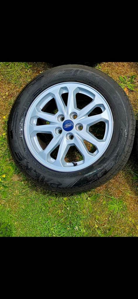 Genuine Ford Transit Connect Alloy Wheels with Tyres