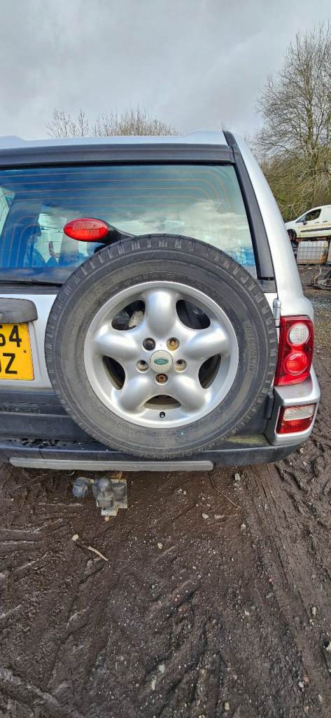 Land-rover freelander 17 inch alloys 
