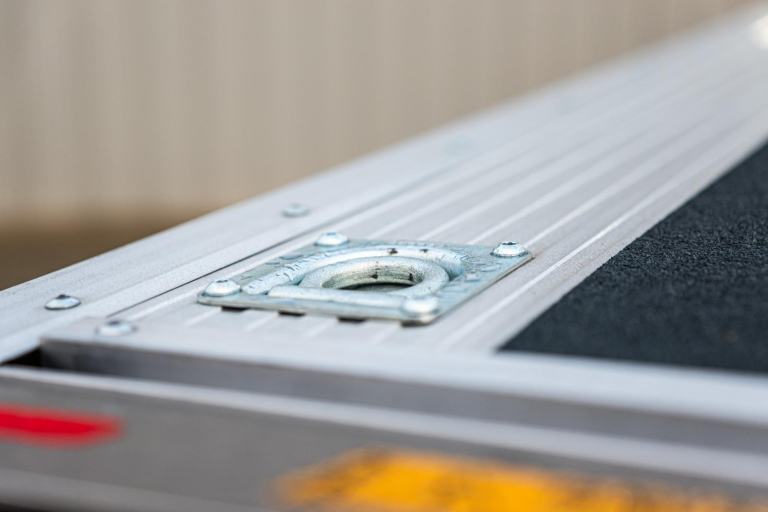 2025 BRAND NEW FIAT DUCATO 2.2 DIESEL PLANT BEAVERTAIL DROPSIDE HIGHWAY MAINTENA