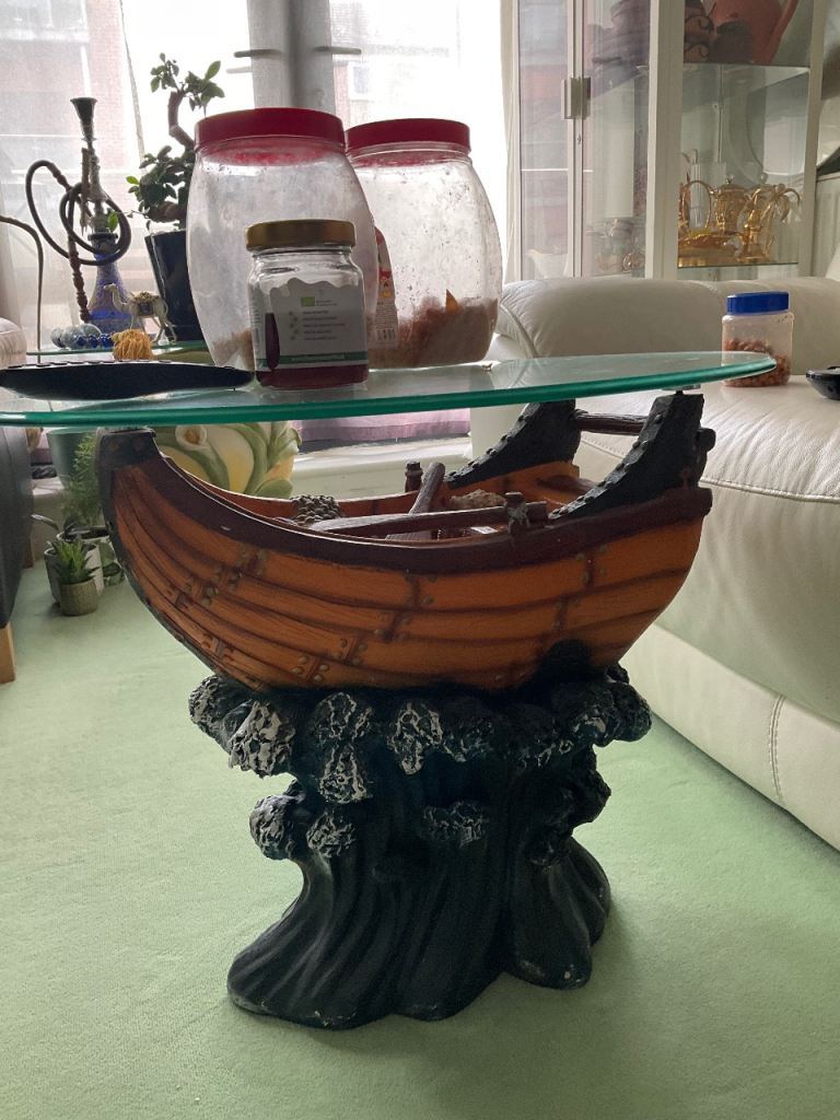 Great quality boat coffee table MUST GO