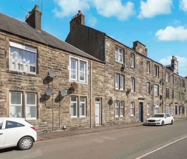 Two bedroom apartment for sale 