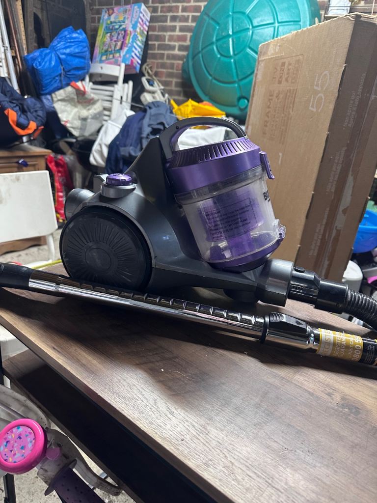 Bush Bagless Cylinder Corded Vacuum Cleaner