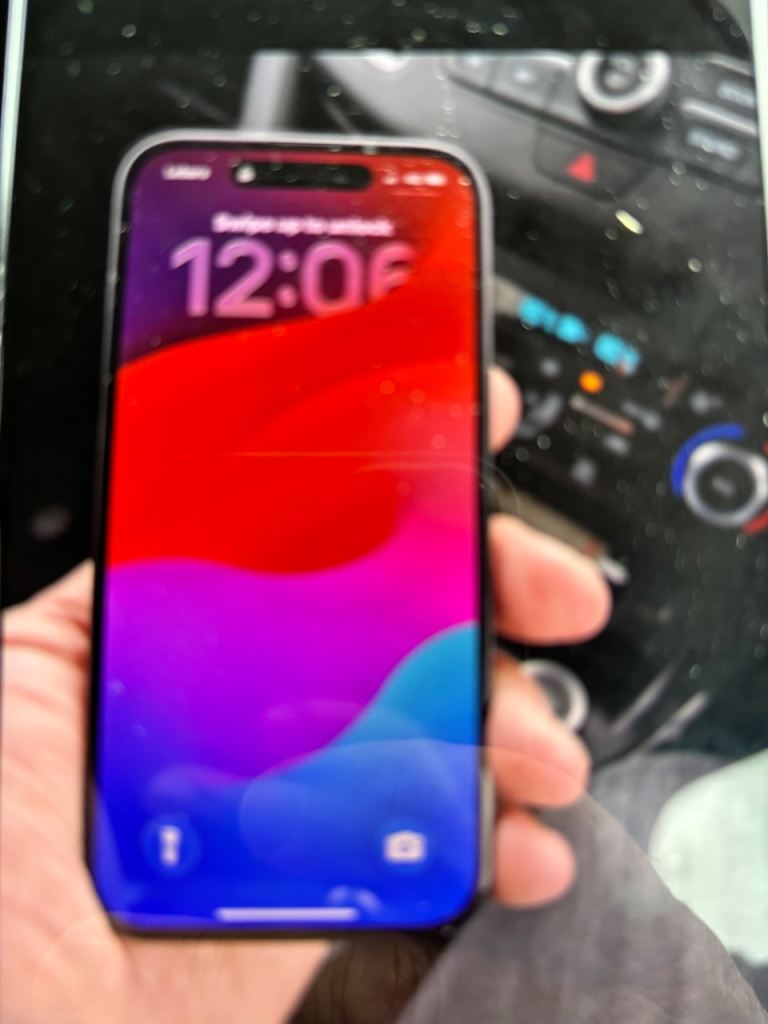 iPhone 15 128gb