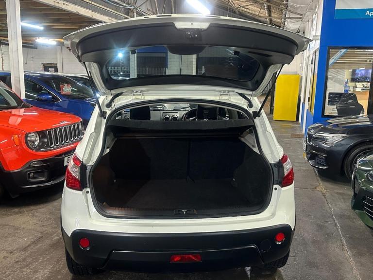 2013 Nissan Qashqai 1.6 [117] 360 5dr CVT HATCHBACK PETROL Automatic
