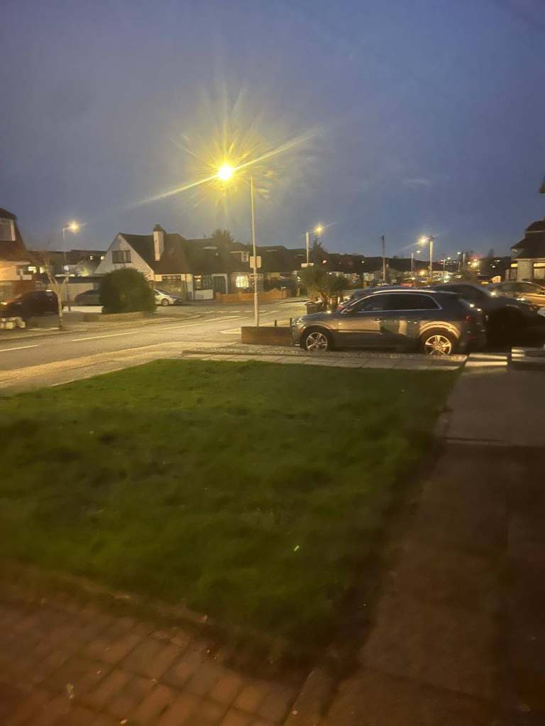 Spacious 4 Bedroom House With Two Bathrooms Available To Let On St. Clair Close Ilford (IG5 0PA)