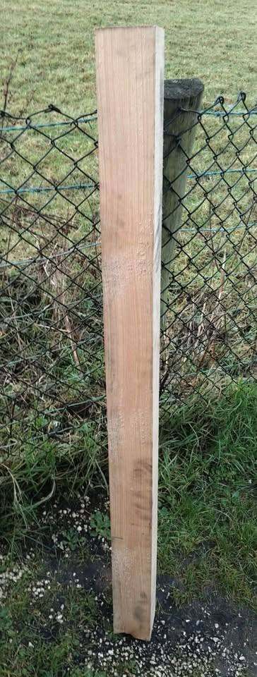 Timber Fence Posts (1380mm x 100mm x 100mm)