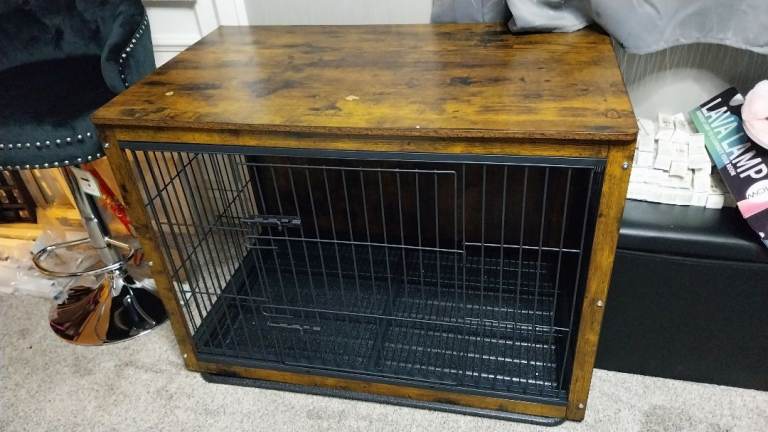 Dog crate x2