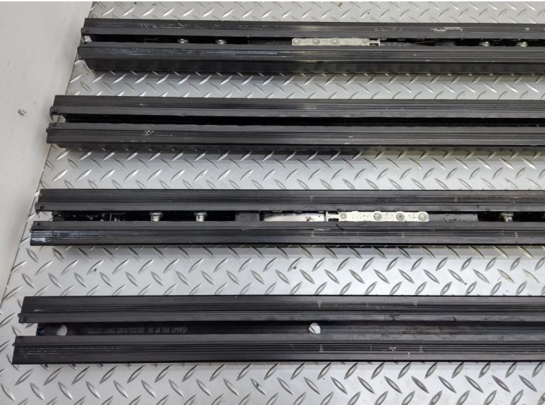 WANTED. Mercedes seat rails